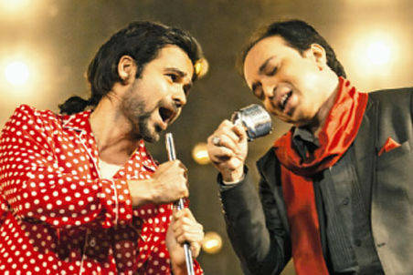 GHANCHAKKAR: Emraan Hashmi and Altaf Raja's jugalbandi in 'Jholuraam' !